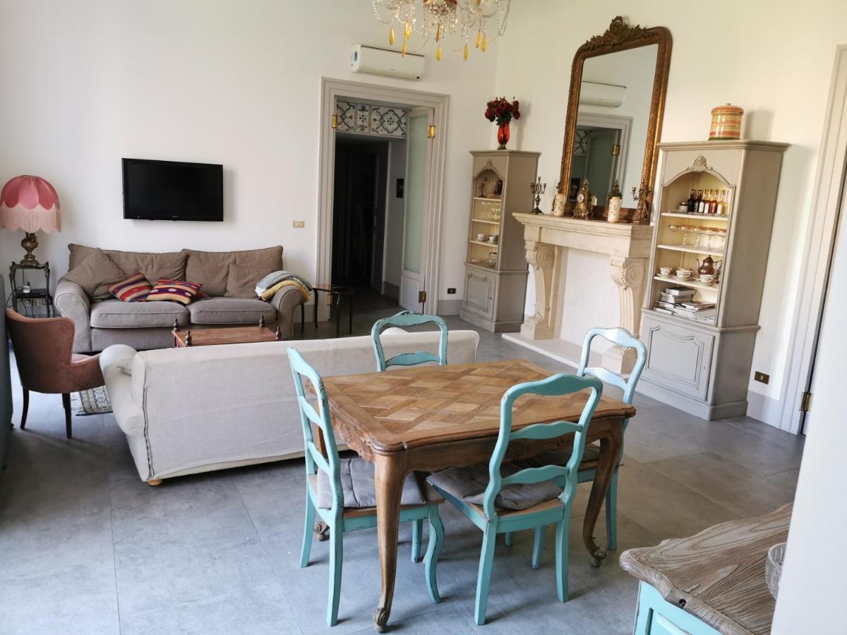 Piazza Marina Chic Apartment Palermo Exterior photo